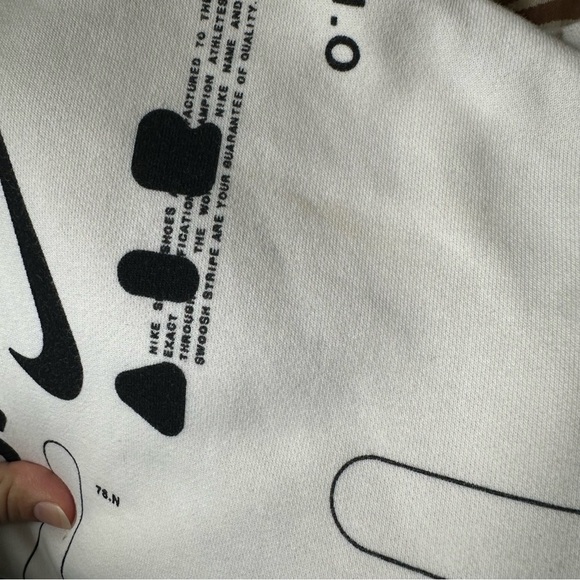 Nike Air Women's Printed Crewneck - Picture 6 of 6